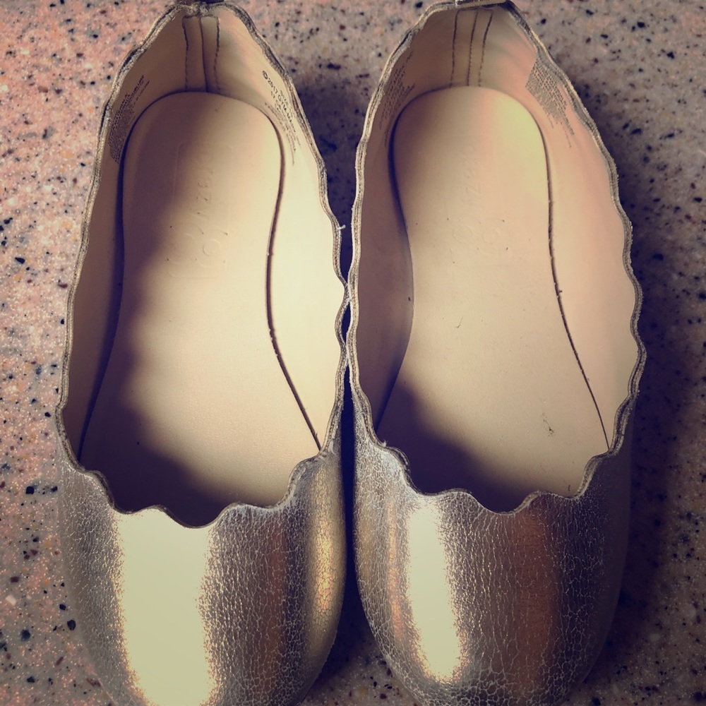 Girls shoes